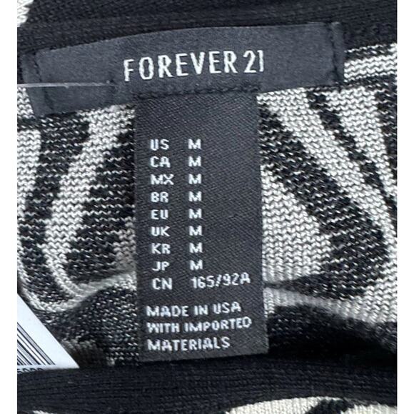 Forever 21 Dress Women Size Medium Black Knit Geometric 3/4 Sleeve Sheath NEW - Picture 8 of 8